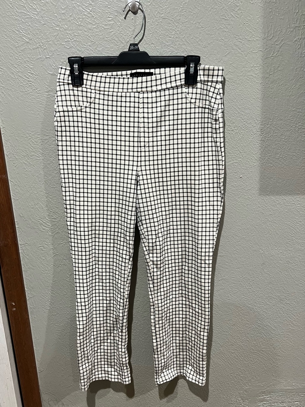 Sanctuary Black and White Windowpane Pants Size L EUC Pull On Pants Office